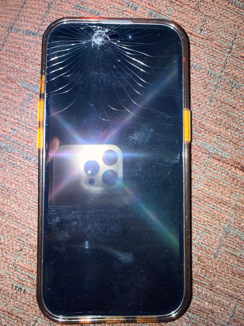 iPhone 15 128 GB tela trincada - Foto 3