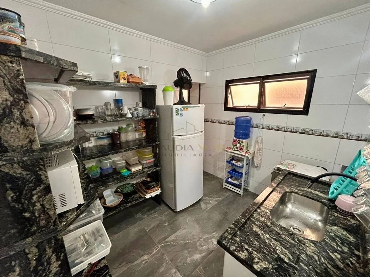 APARTAMENTO COM DOIS DORMITÓRIOS 200mts DA PRAIA - Foto 4