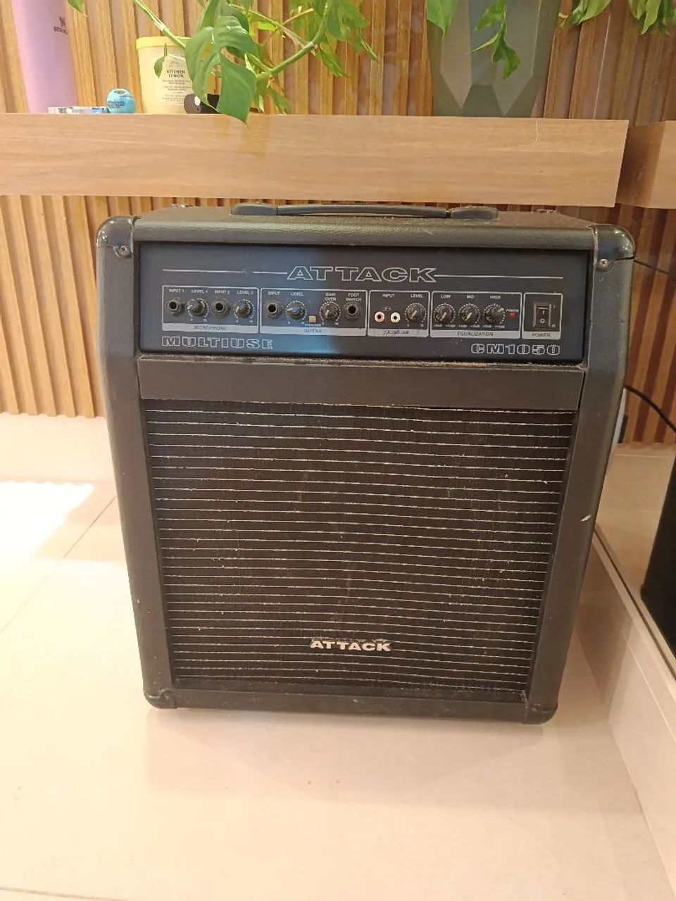Caixa Amplificada Multiuso Attack CM1050 ? Excelente Estado