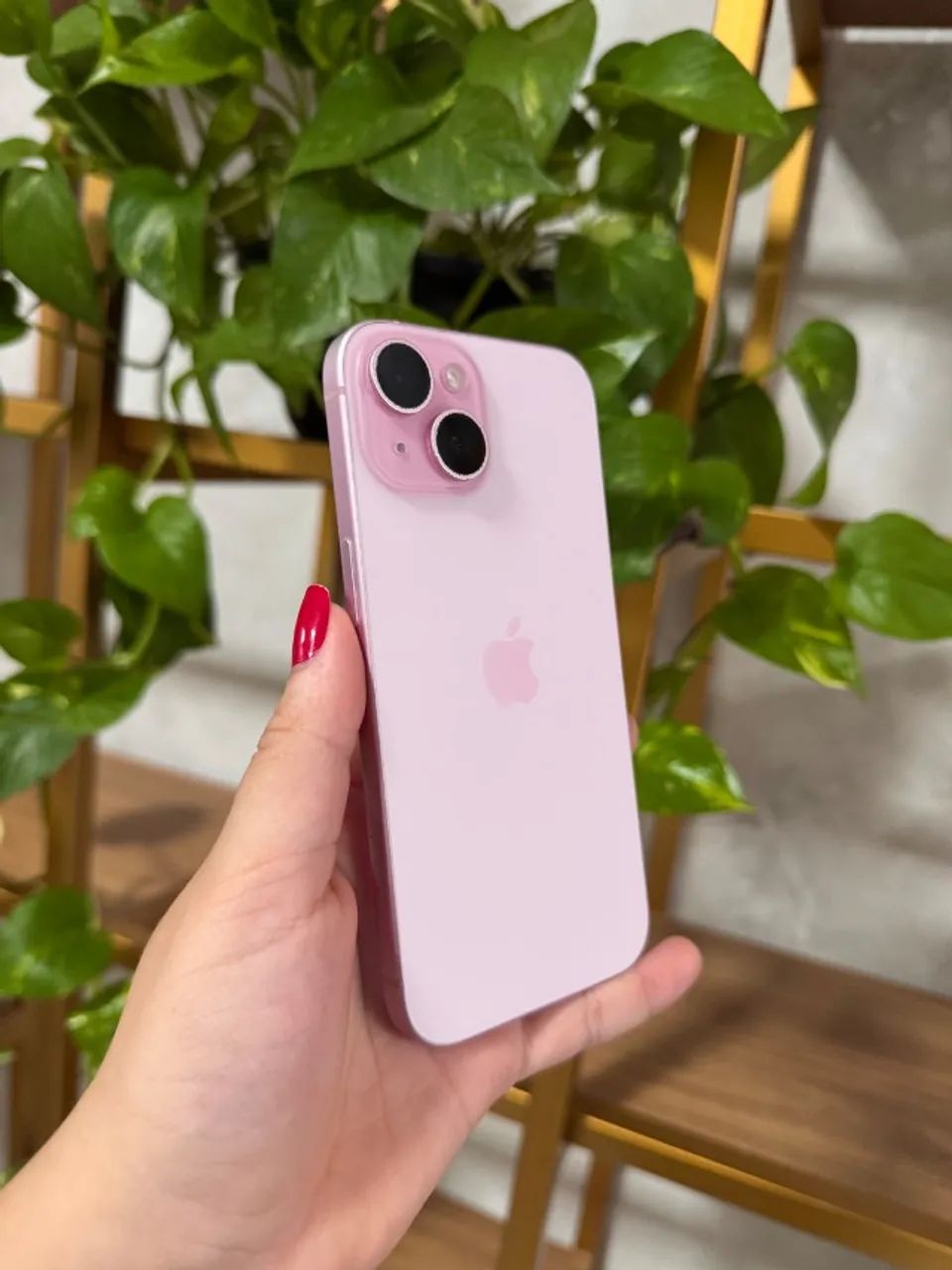 iPhone 15 rosa  - Foto 2