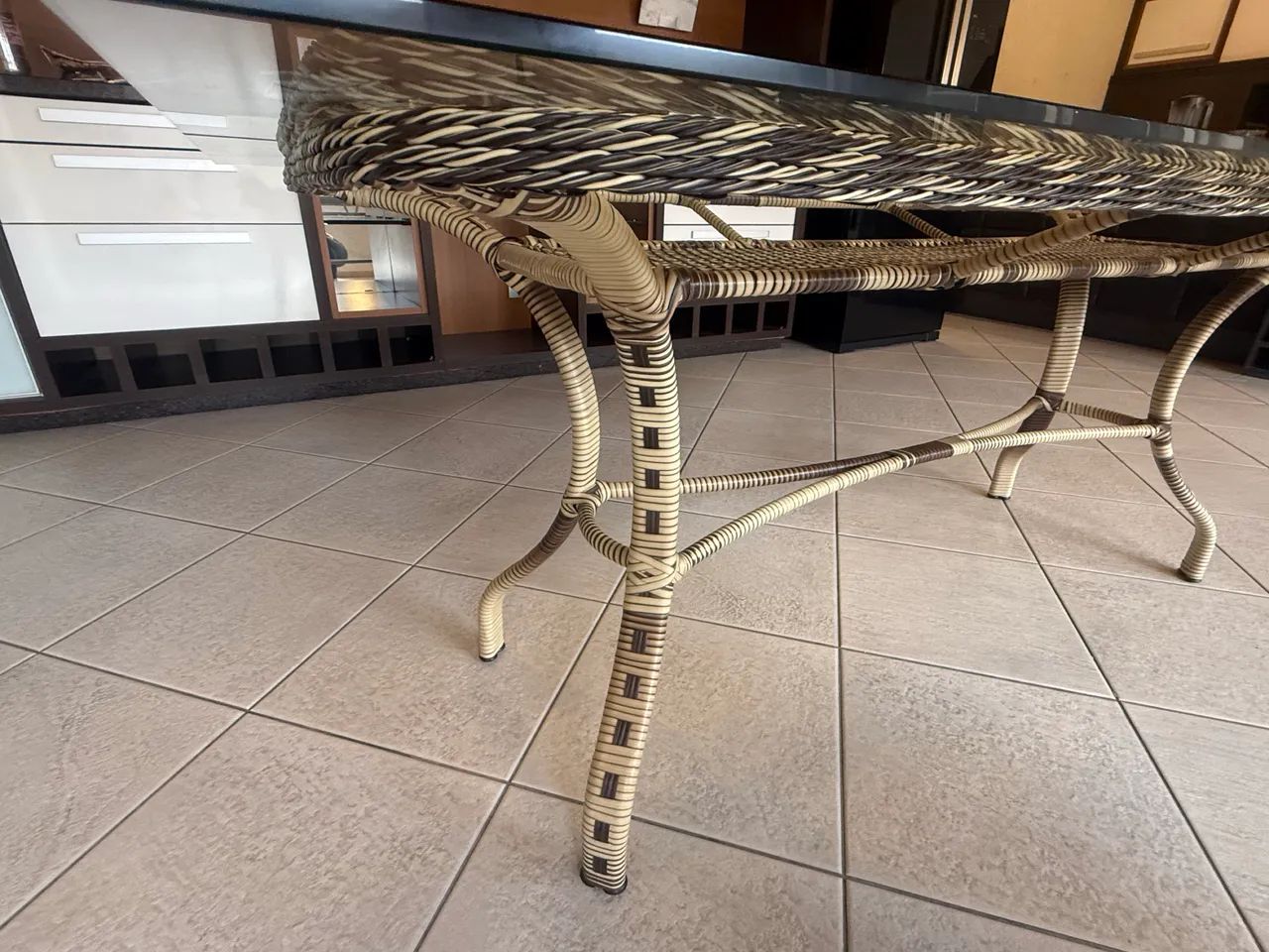 Oportunidade: Mesa Grande Tampo de Vidro  - Foto 4