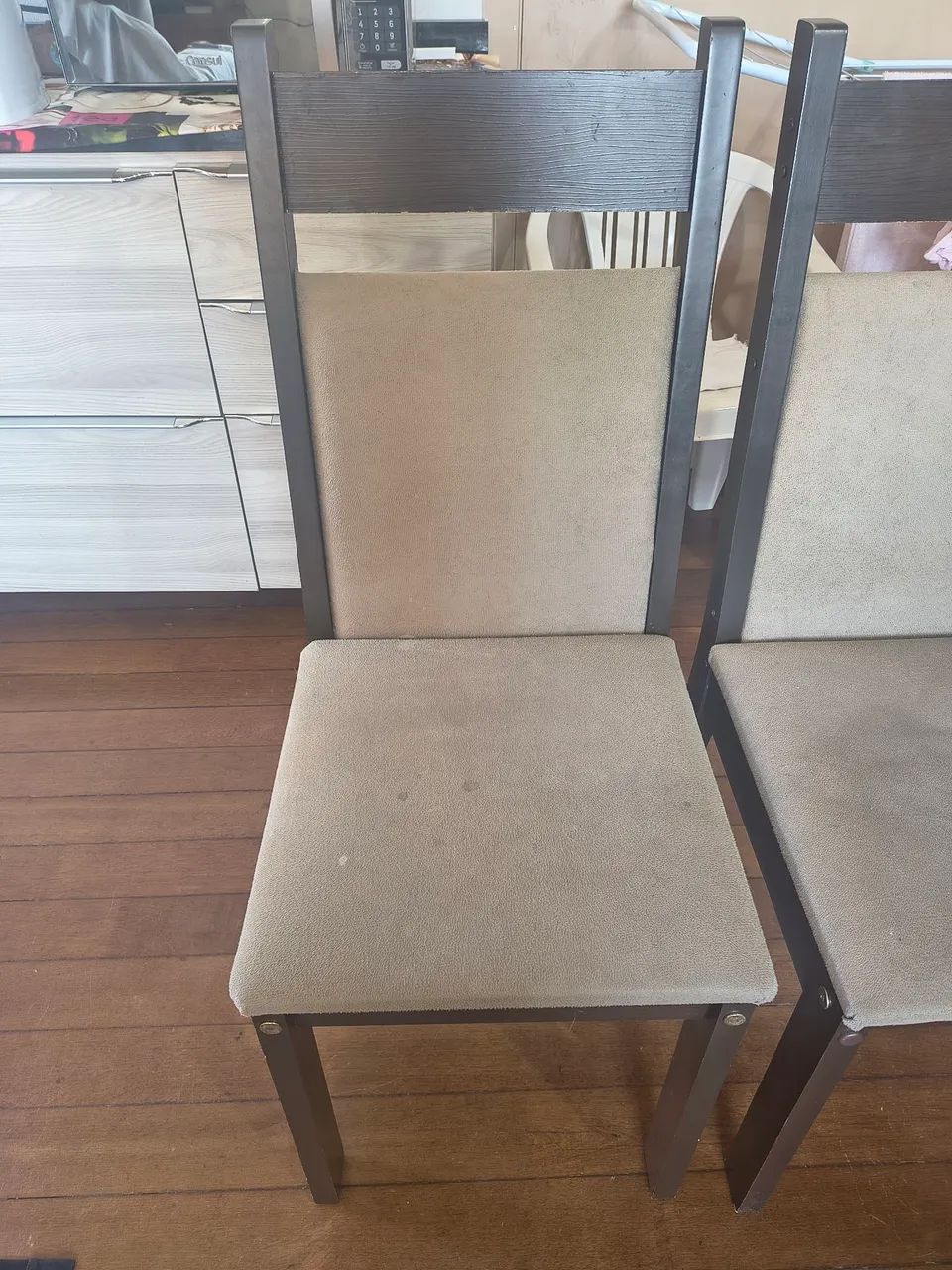 Mesa com 2 cadeiras  - Foto 2