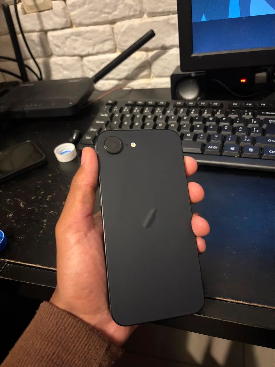 Iphone 16e - Foto 5