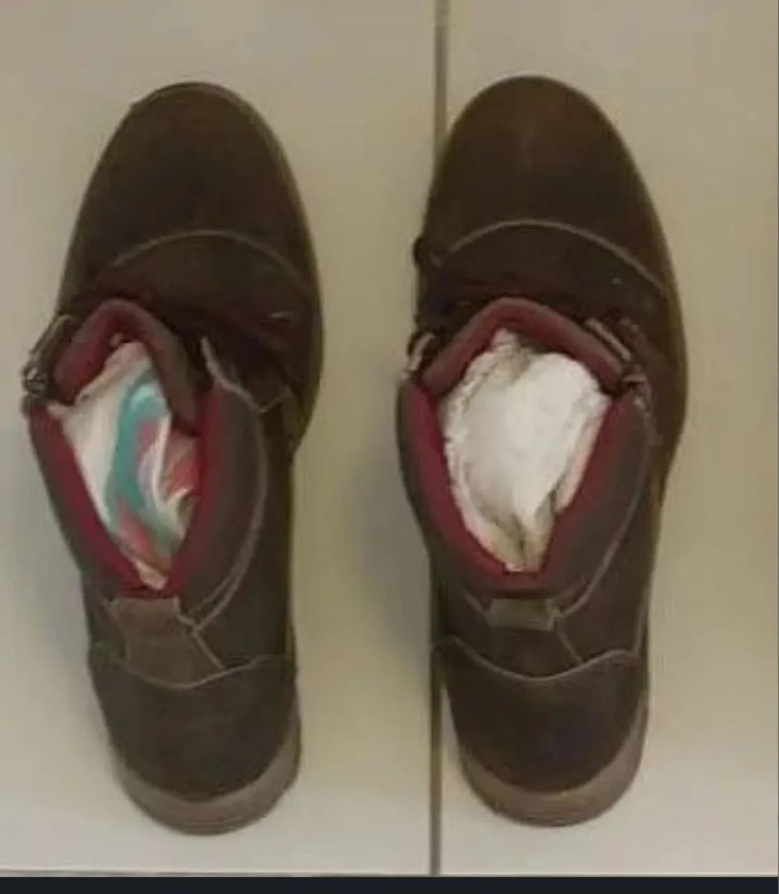 Botas em couro crú 43  - Foto 3