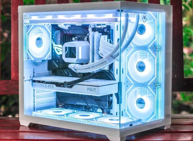 7800X3D - 32GB - RTX 5070