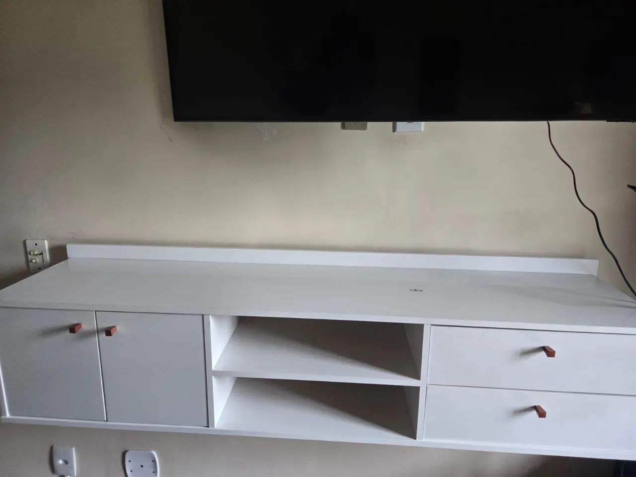 Rack suspenso branco