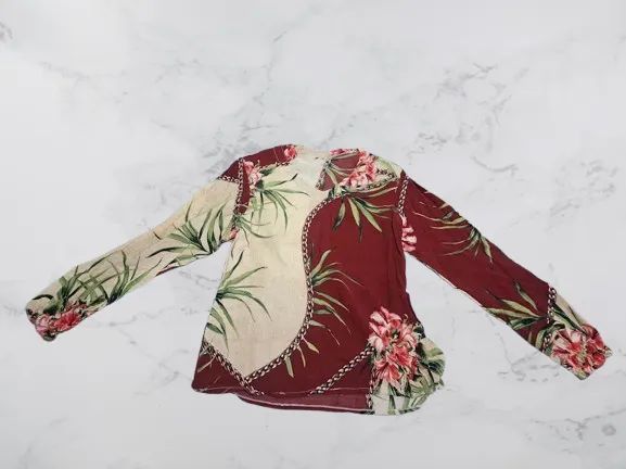 blusa manga longa estampada