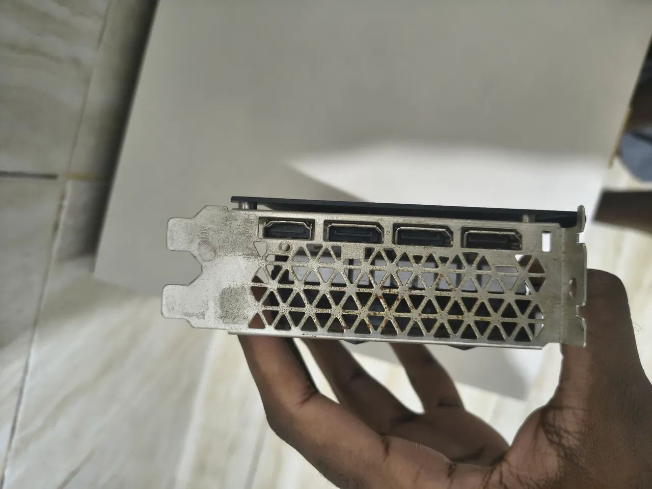 Rx 5500xt com defeito  - Foto 2
