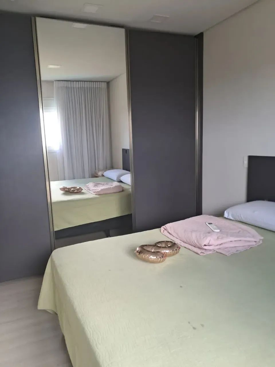 ALUGO APARTAMENTO NO GOLDEN GREEN - Foto 2