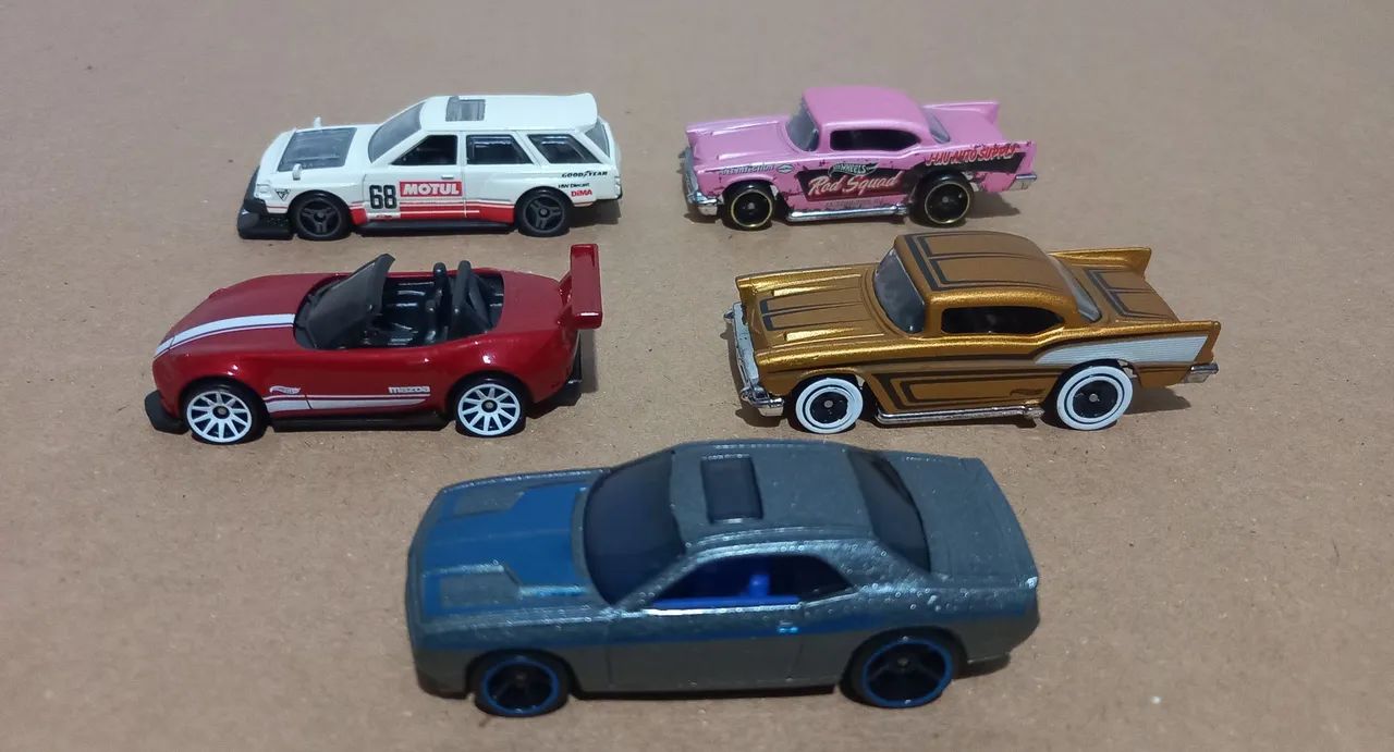 Lote miniaturas HOTWHEELS  - Foto 2
