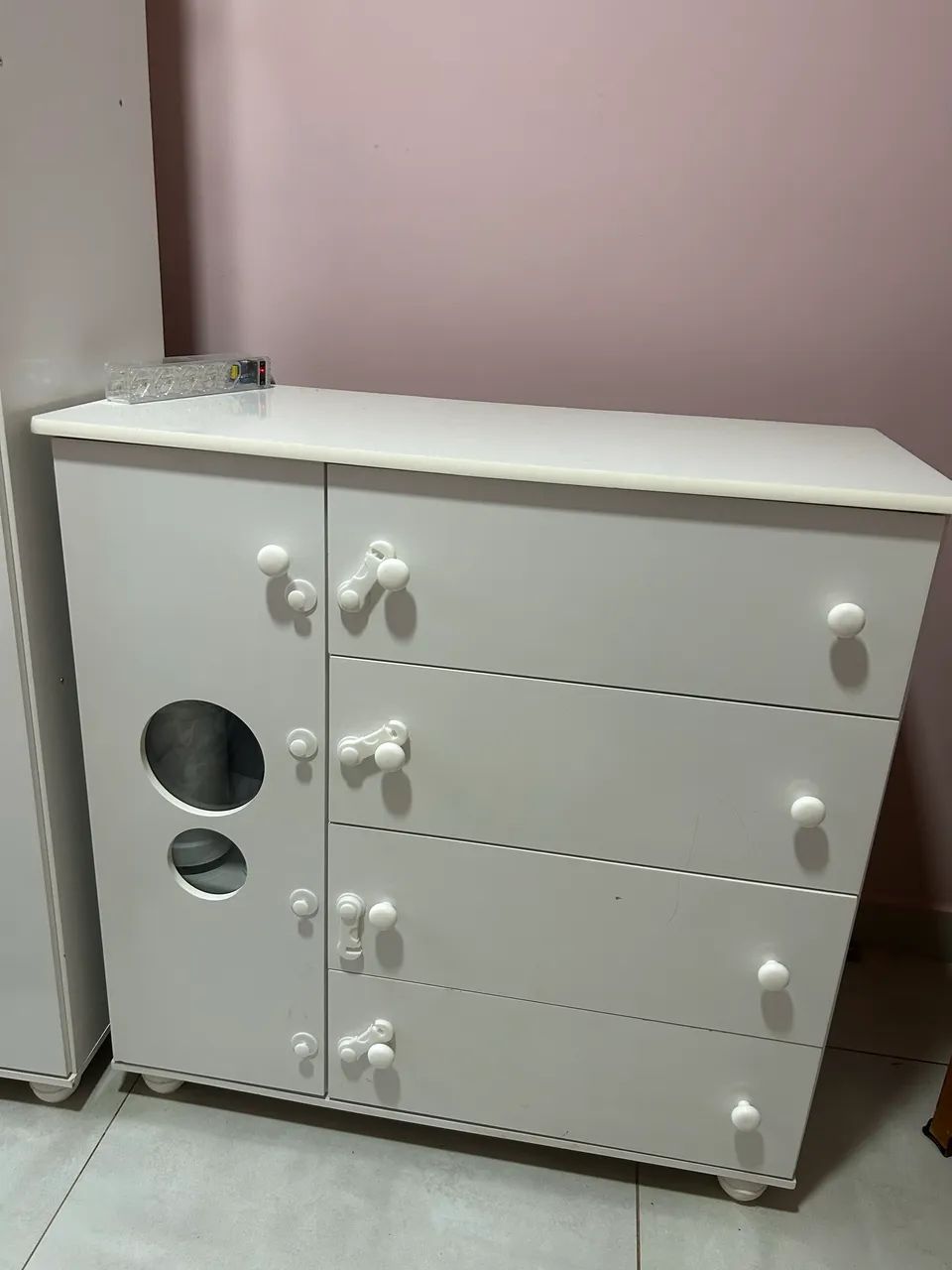 Guarda Roupa e Comoda Infantil Cor Branco - Foto 2