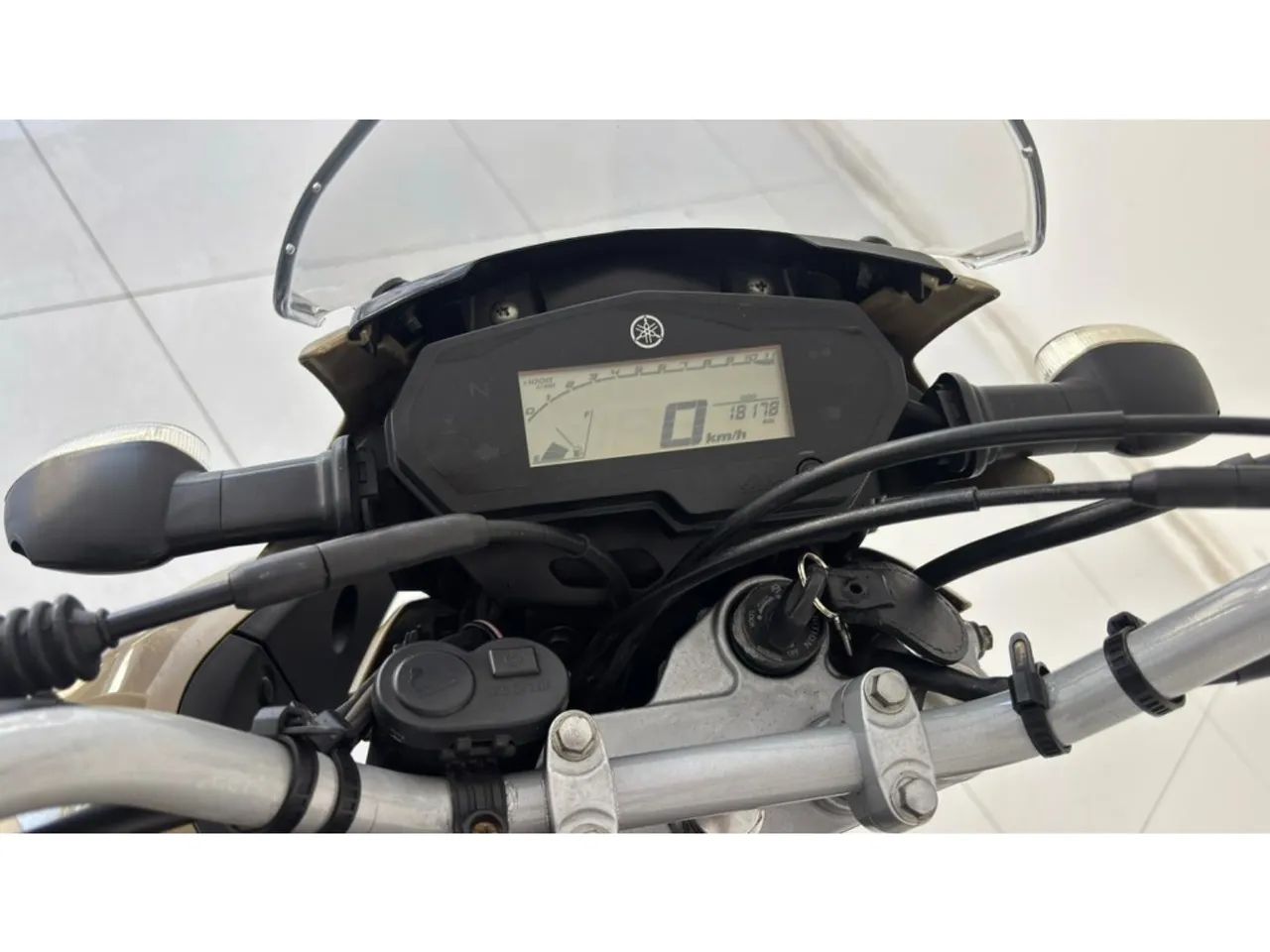 Yamaha Xtz 250 lander 249cc 2024 - Foto 4