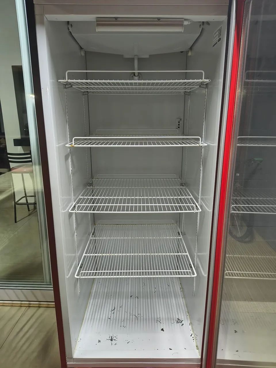Freezer Budweiser para Bebidas - Ótimo Estado - Funcionando perfeitamente  - Foto 5