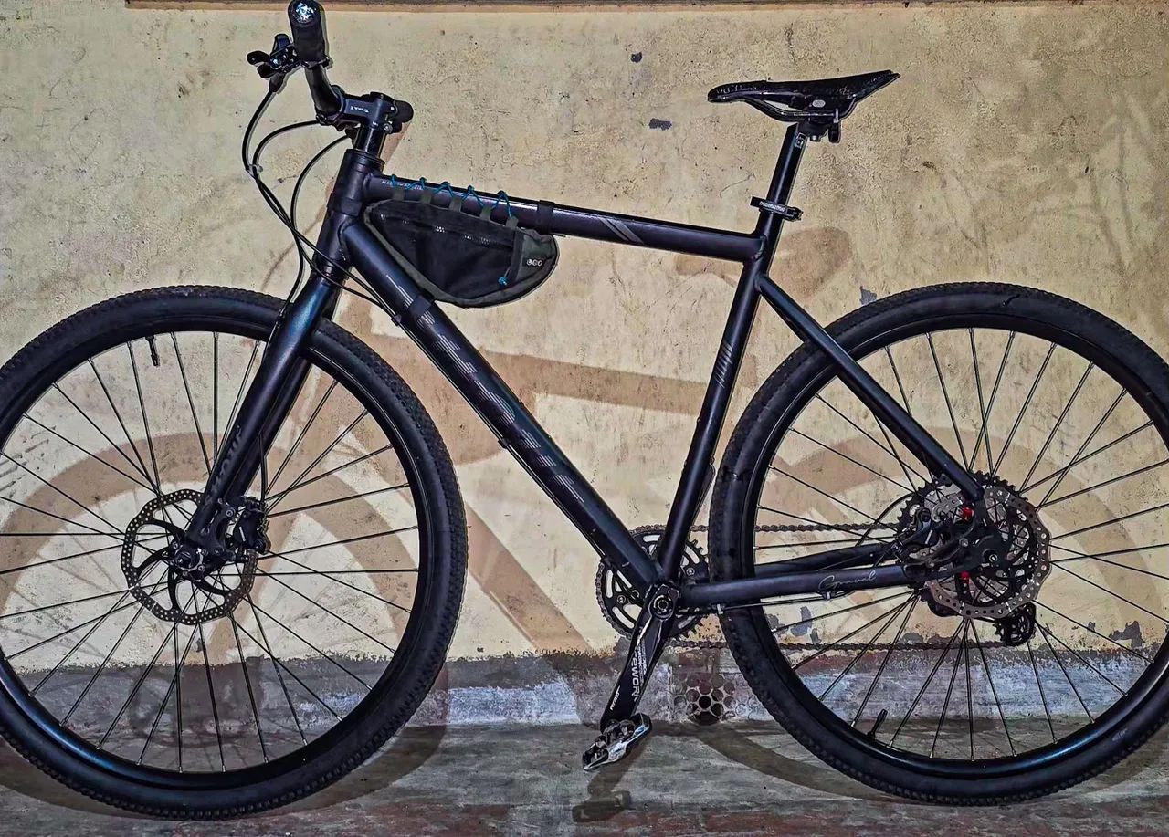 Bike show gravel 12v