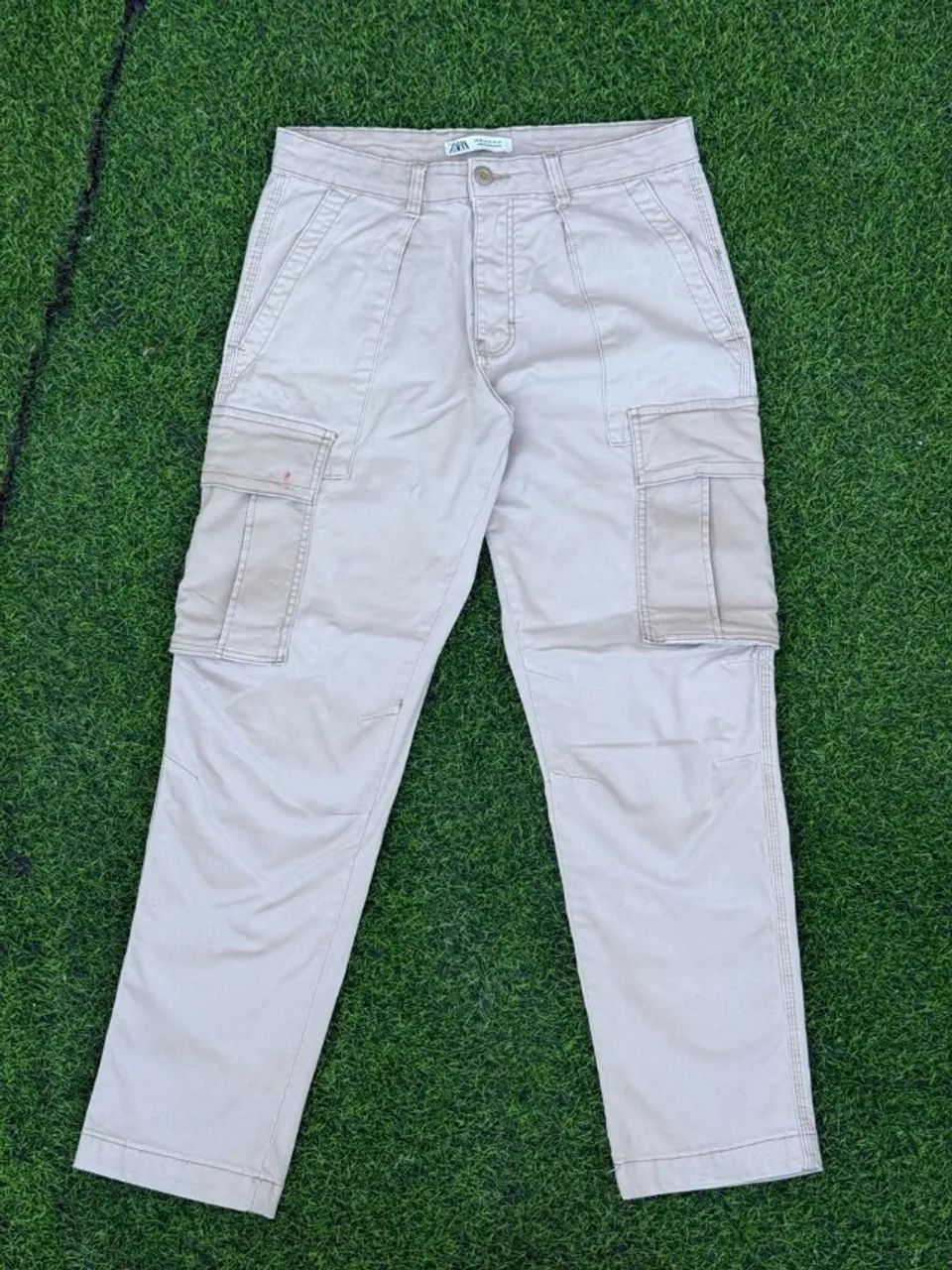 calça cargo zara bege