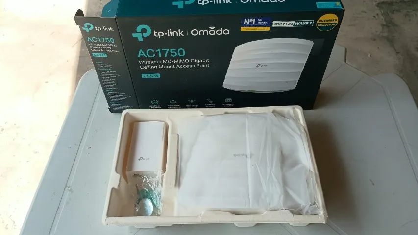 Rádio de Internet - tp-link Omada AC1750  - Foto 4