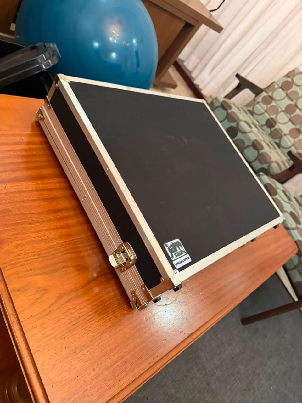 Hardcase Mesa de Som até 18 canais