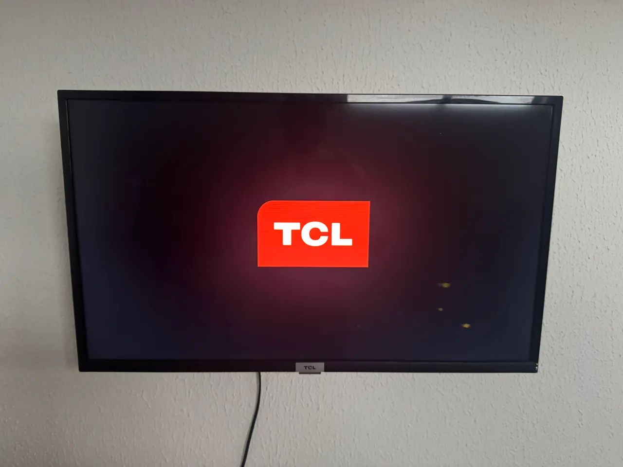 TV TCL 32? LED  - Foto 3