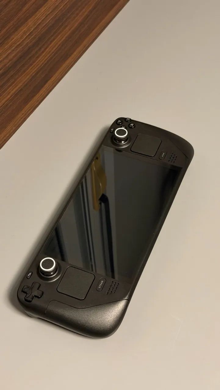 Steam Deck OLED 512GB + Case
