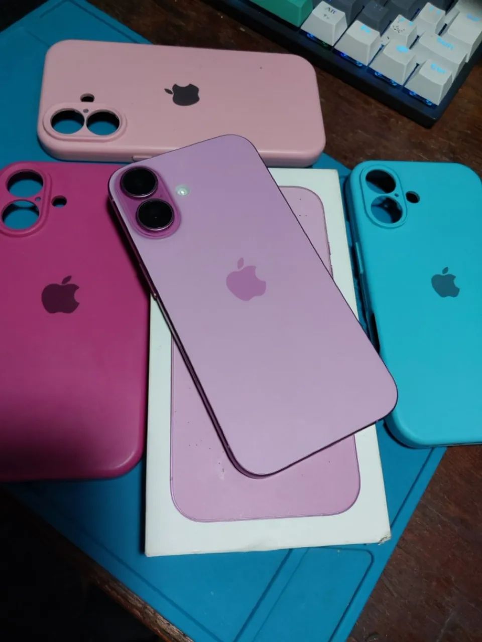 iPhone 16 256GB - Foto 2