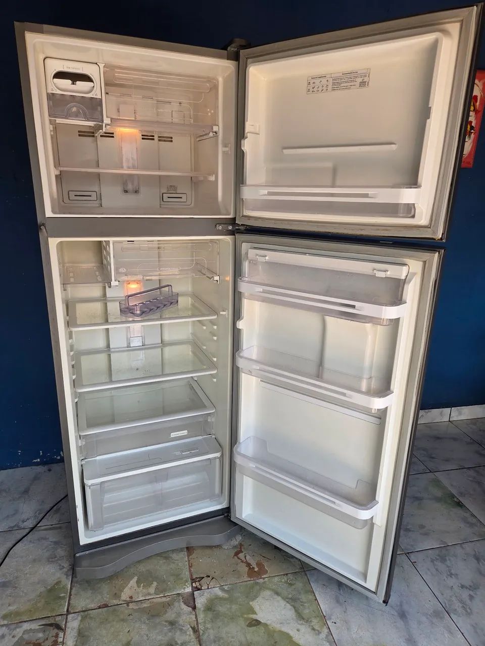 Vendo geladeira Electrolux  - Foto 2