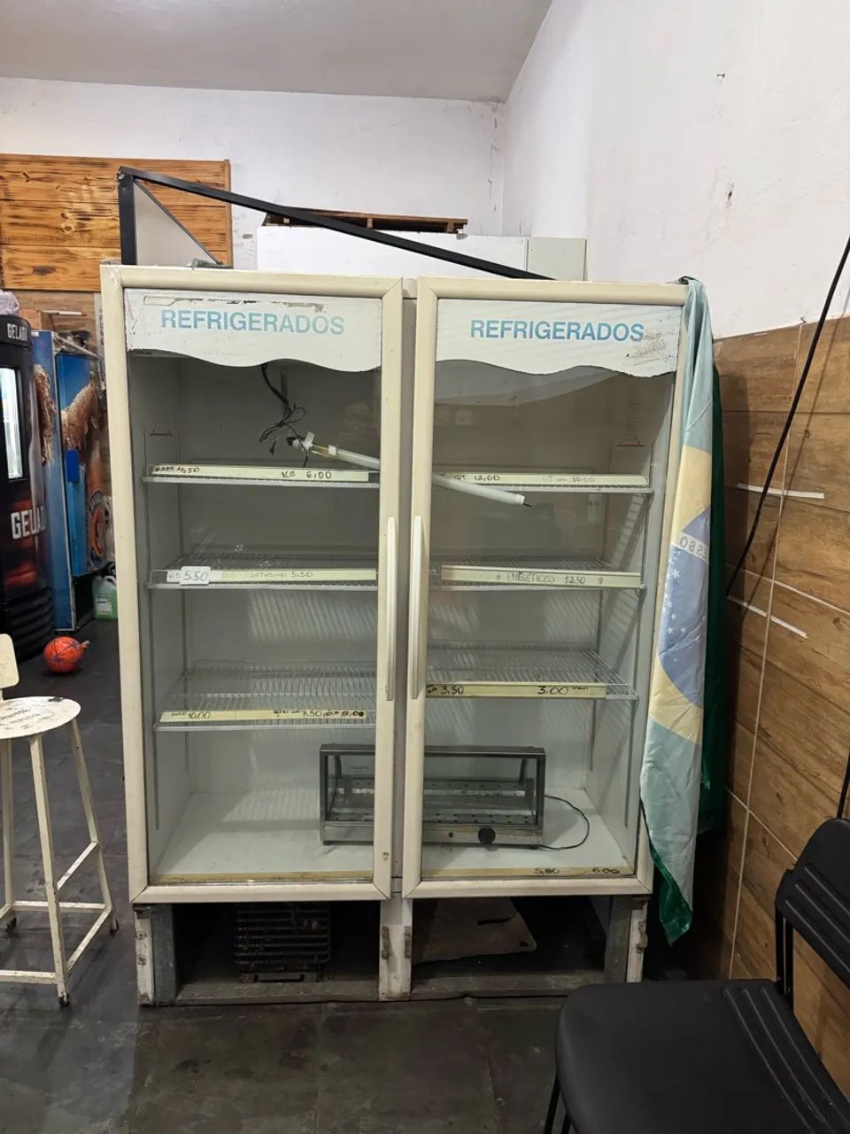 GELADEIRA EXPOSITORA 