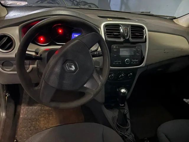 Renault Logan Expression Flex 1.6 16V 4P 2017 - Foto 5