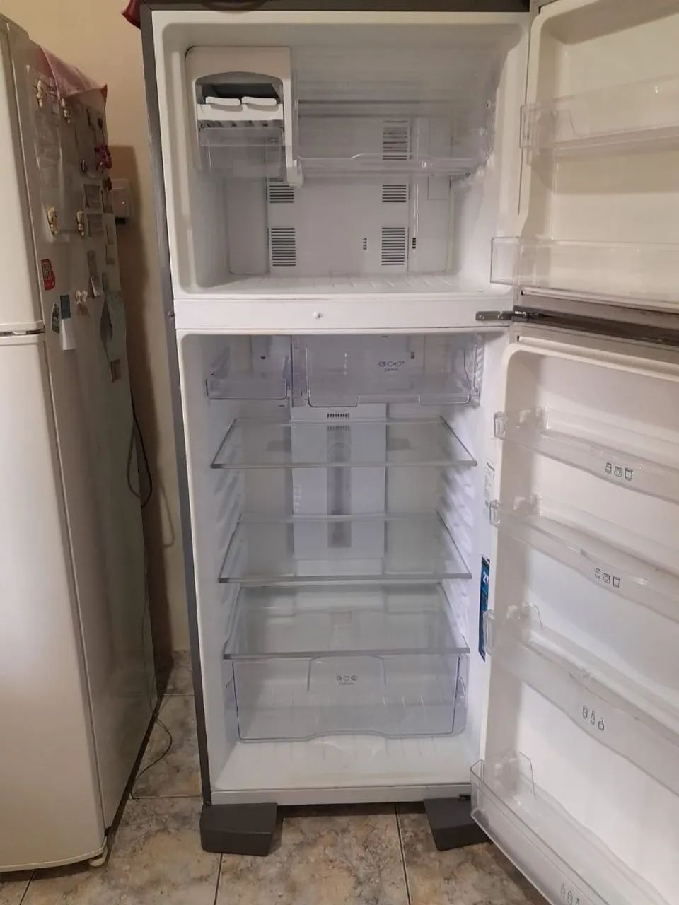 Geleira Panasonic  - Foto 3