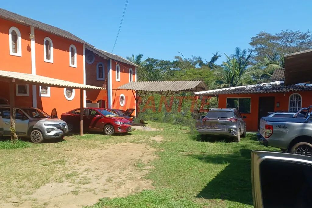Outros de 1130m² com 18 quartos em Santa Isabel - Foto 3