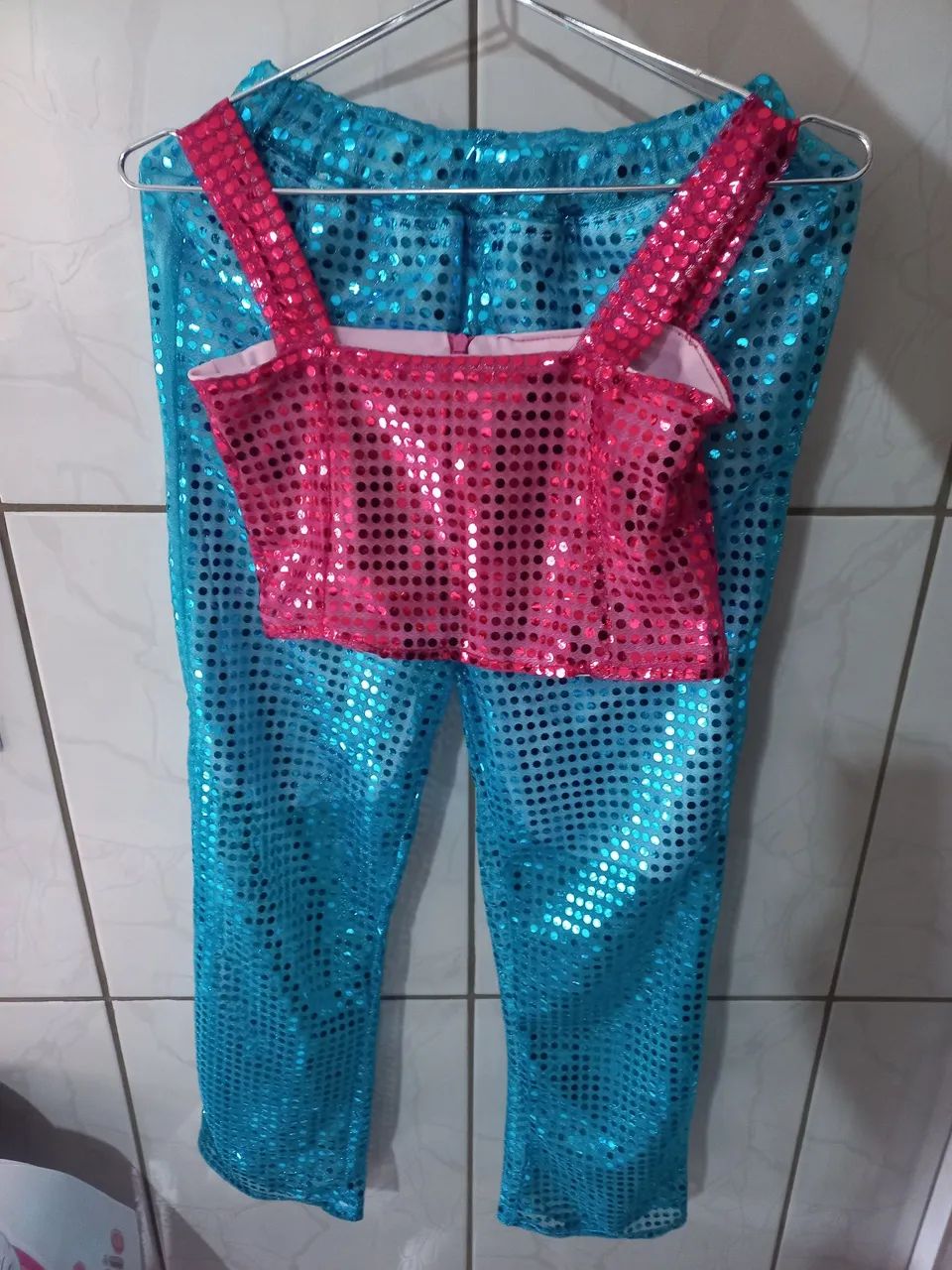 Conjunto infantil - Dança e festa