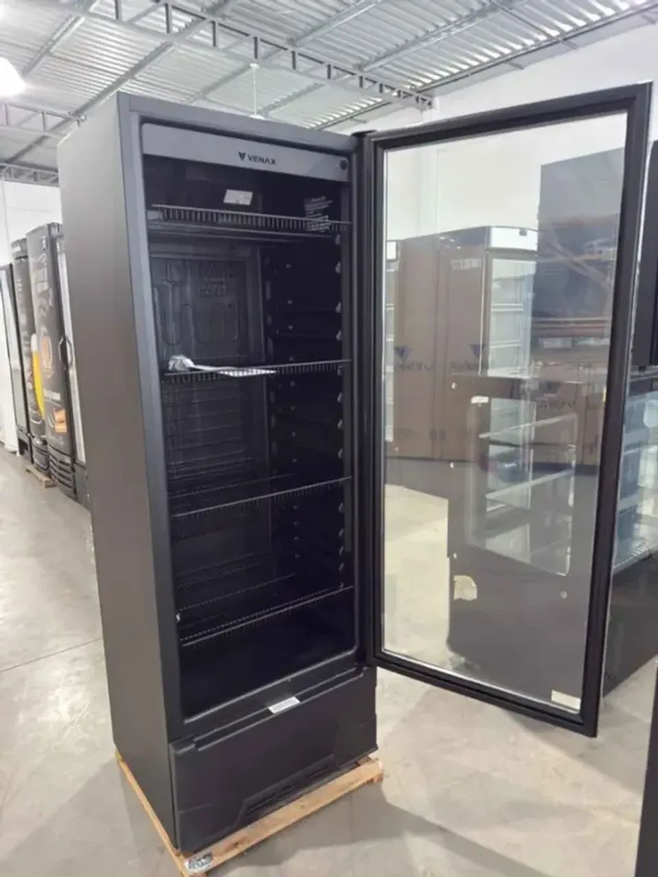 REFRIGERADOR VISA COOLER VENAX VV400 - 400L PORTA DE VIDRO | PRETO