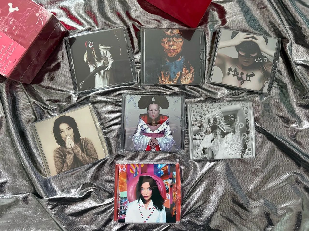 Box Björk Bjork Surrounded 7 dualdisc CDs DVDs Box Set importado