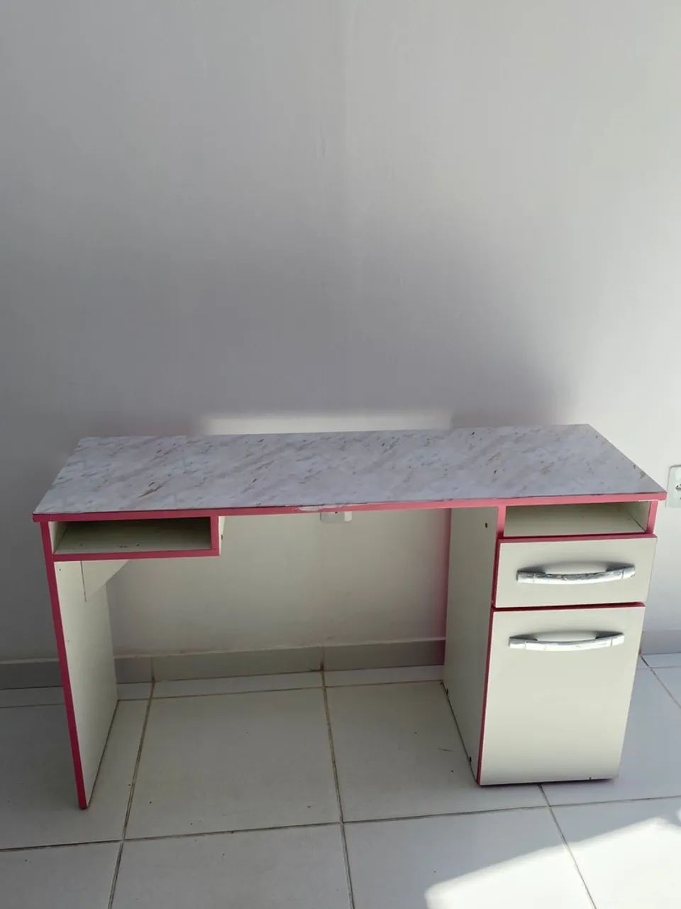 Mesa de manicure/ escrivaninha  - Foto 2