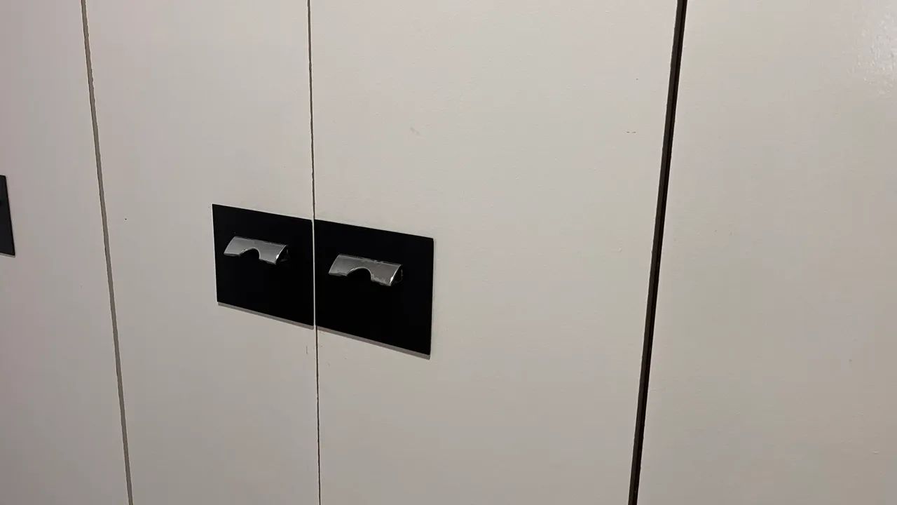 guarda roupa branco 6 portas casal - Foto 3