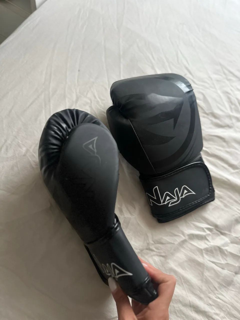Luva de Box praticamente nova  - Foto 3