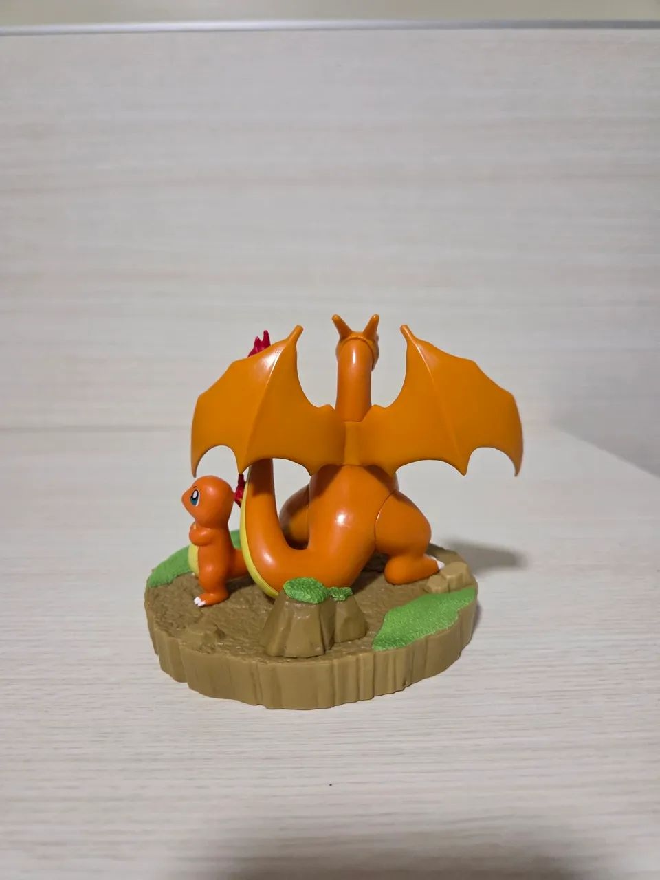 Charizard e Charmander Banpresto - Foto 5