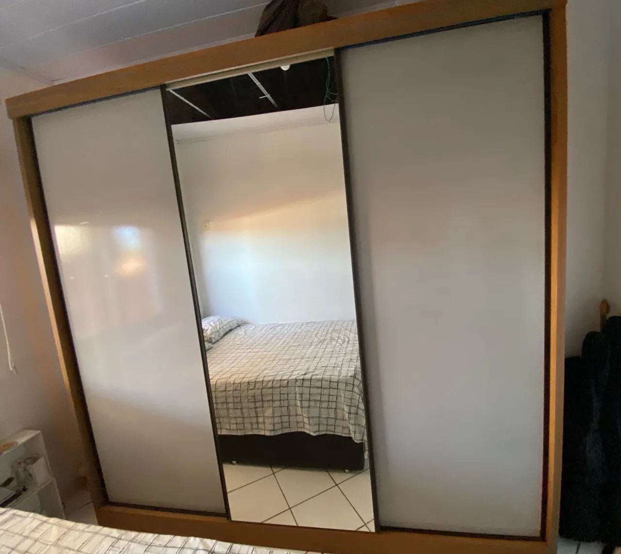 Guarda-roupa 3 portas