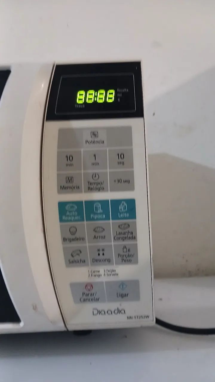 Microondas Panasonic 20lt  - Foto 3