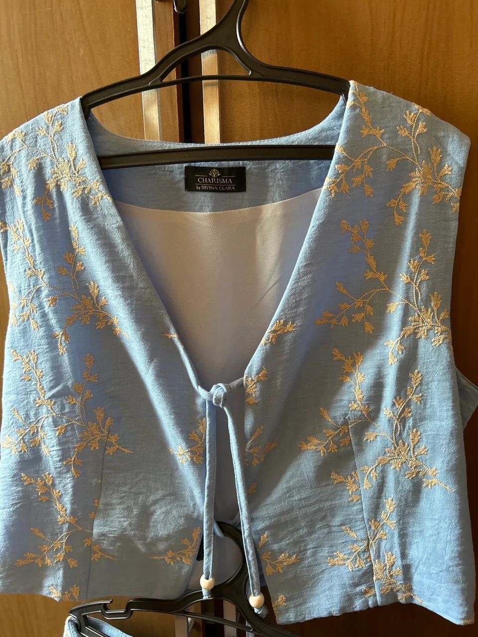 Conjunto de saia e colete  - Foto 2