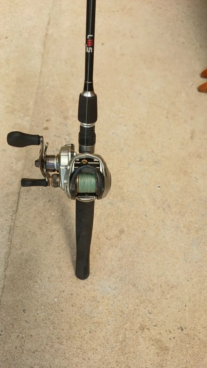 Carretilha Brisa laite 11000