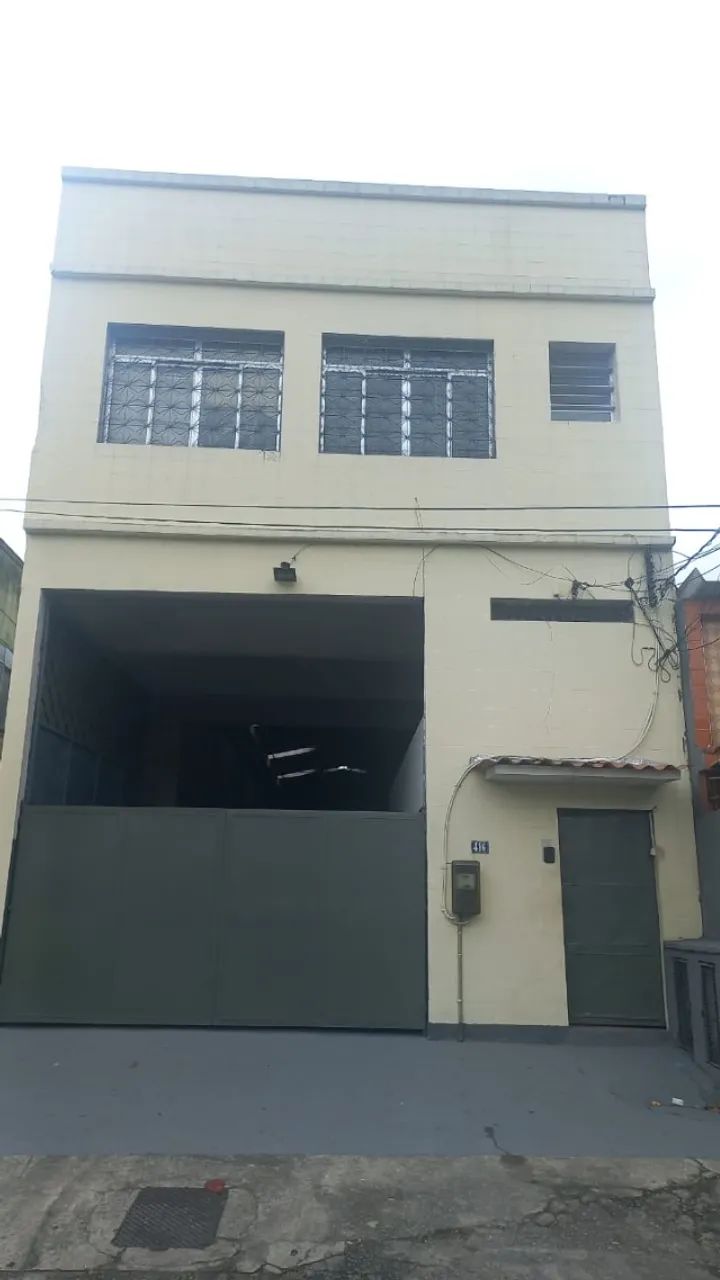 EXCELENTE GALPÃO NA PENHA