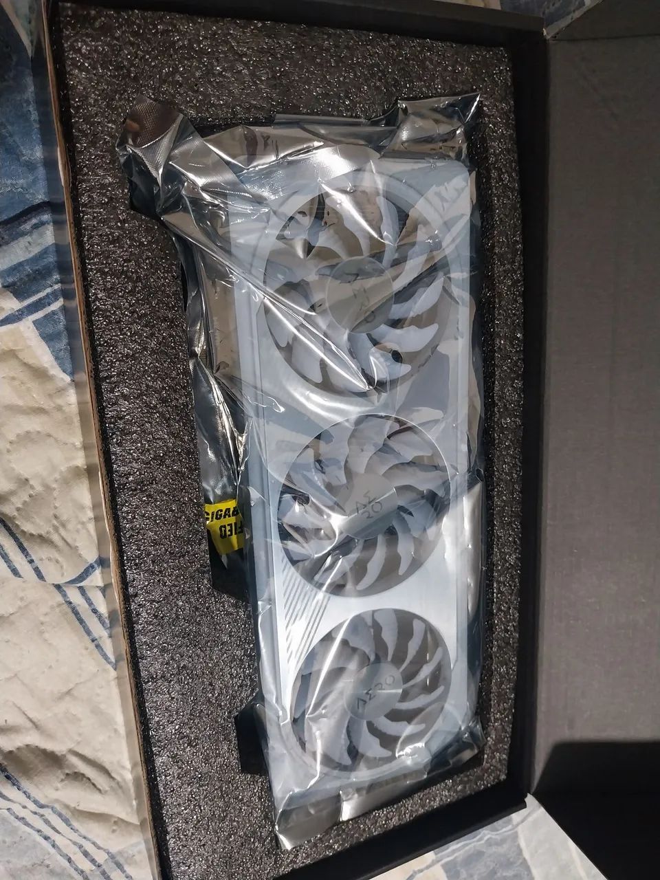 GeForce RTX 4060 AERO - Foto 3