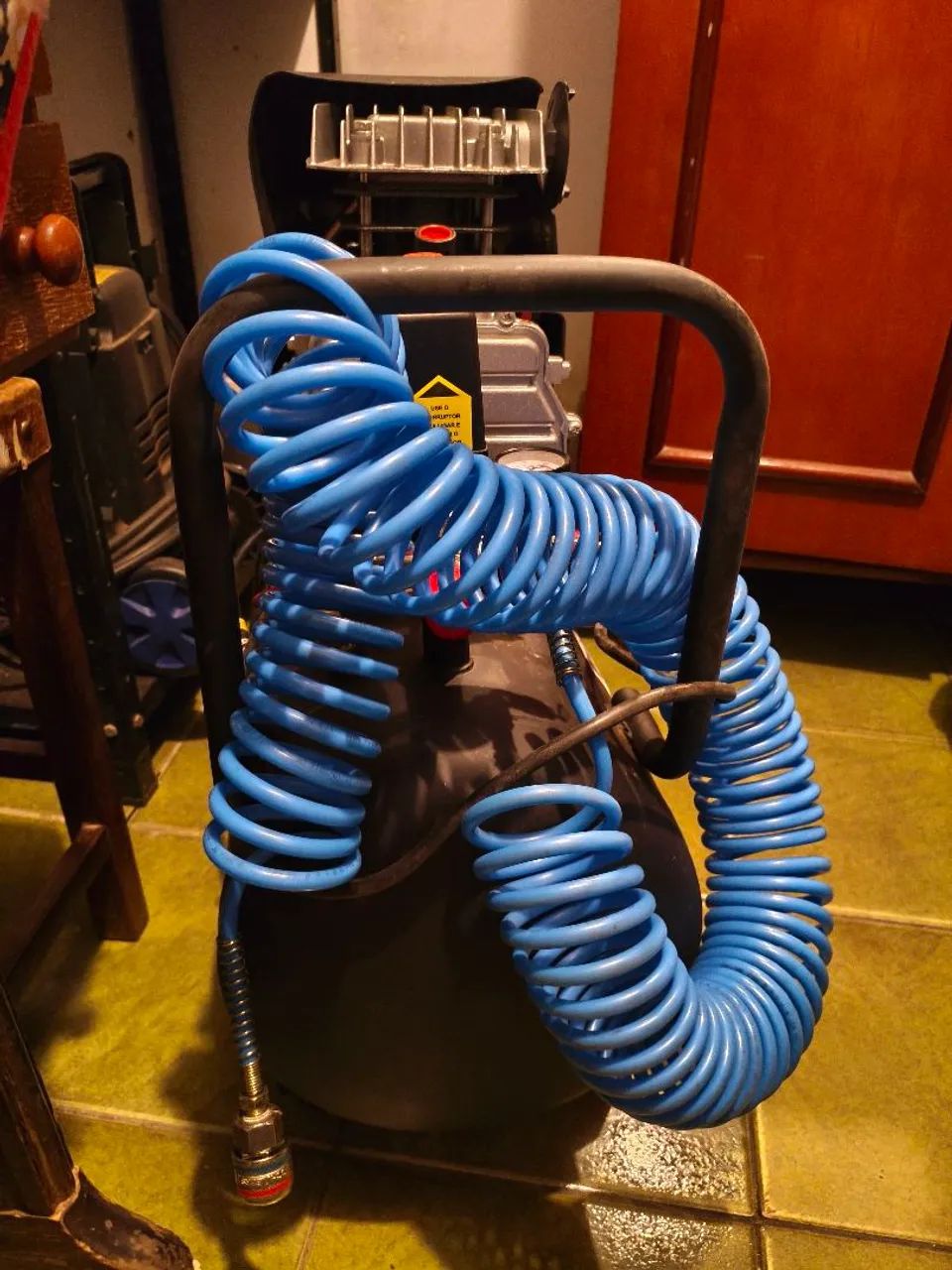 Compressor V8 Brasil V8-8.5/5 - Foto 3