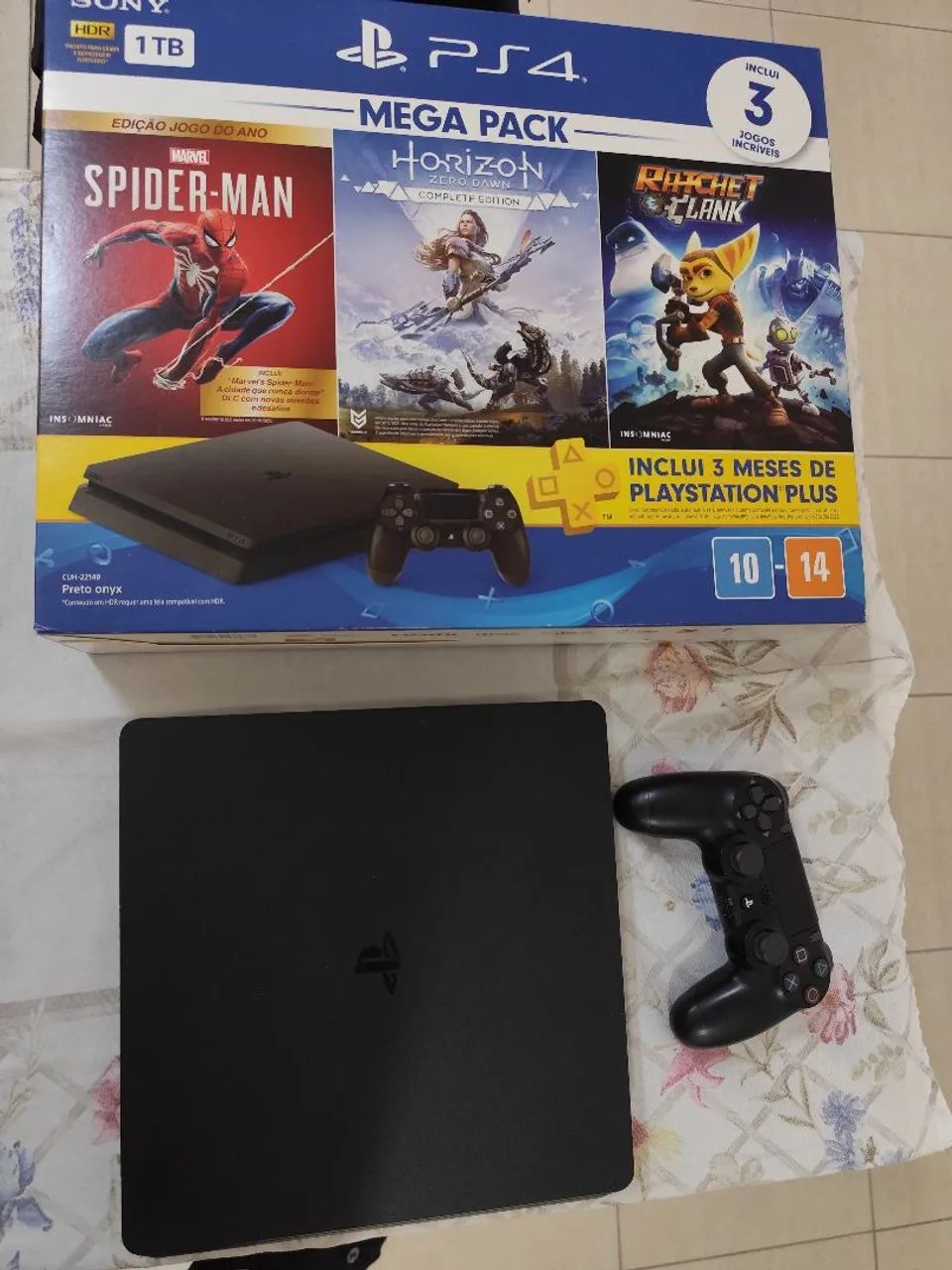 Ps4 slim 1 TB