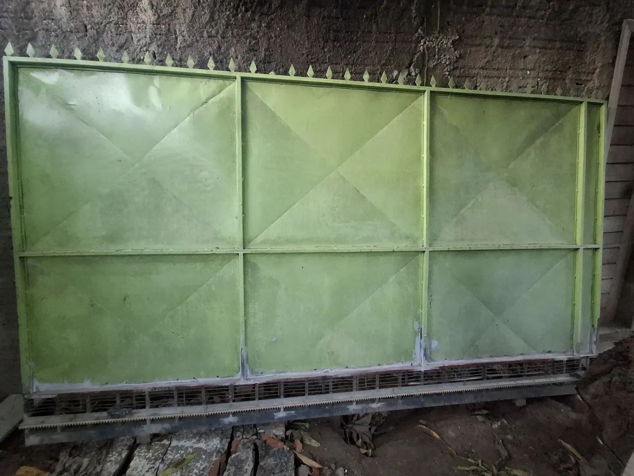 Vendo Portão de Ferro - Foto 4