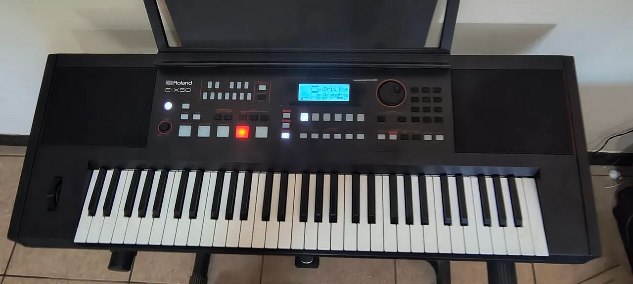 Teclado Roland E-x50 - Foto 5