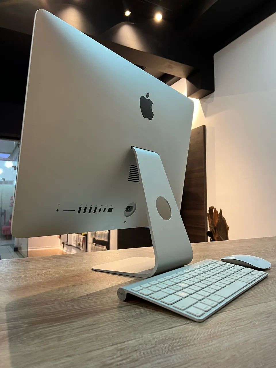 iMac 21pol 2013 - core i5 - 8GB ram - 128ssd - 1TB Hd - Foto 3