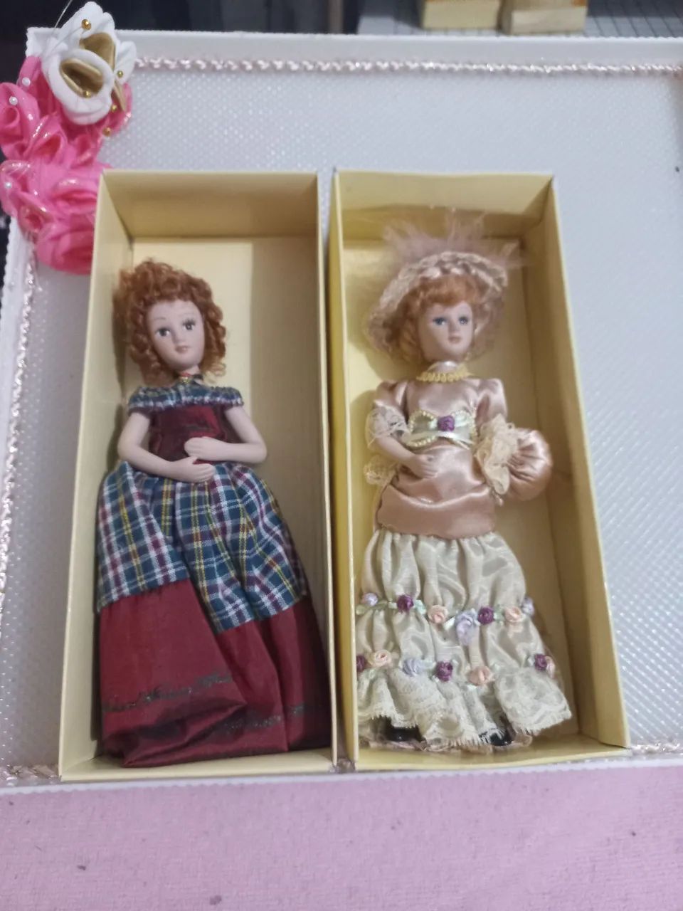 Kit 2 bonecas damas de época 