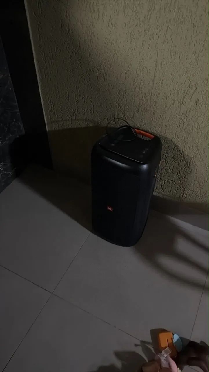 Caixa jbl partybox 100 - Foto 2