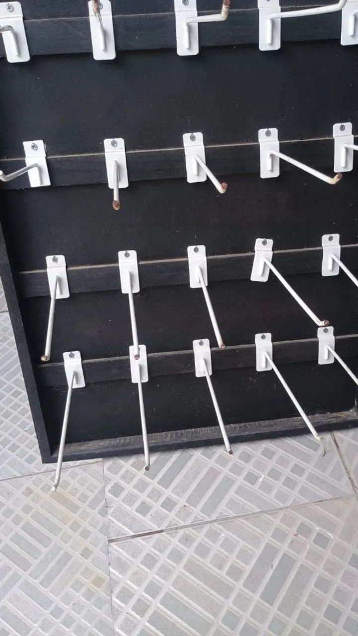 Bancas para negocio  4 unidades boas para hortifruti - Foto 5